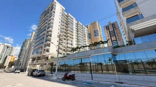 Apartamento com 4 Quartos para alugar, 137m² no Itapuã, Vila Velha