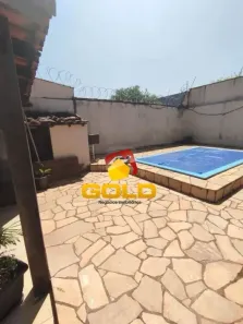 Casa com 3 Quartos à venda, 137m² no Segismundo Pereira, Uberlândia