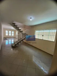 Sobrado com 3 Quartos à venda, 216m² no Chácara Seis de Outubro, São Paulo