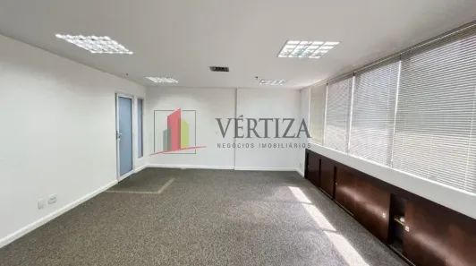 Sala Comercial para alugar, 180m² no Campo Belo, São Paulo