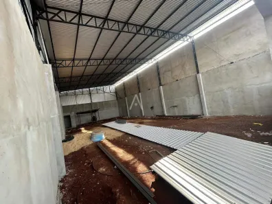 Galpão/Depósito/Armazém para alugar, 300m² no Morumbi, Cascavel