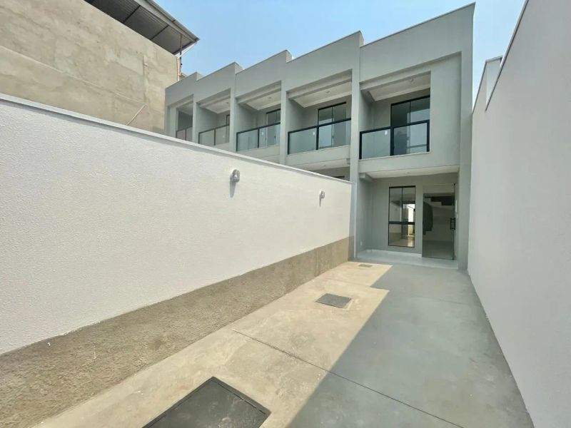 Casa com 2 quartos — Jardim Guanabara, Belo Horizonte
