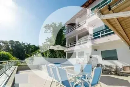 Casa com 5 Quartos à venda, 500m² no São Francisco, Niterói