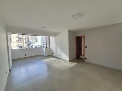 Apartamento com 3 Quartos à venda, 80m² no Setor Bueno, Goiânia