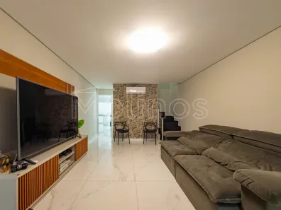 Sobrado com 3 Quartos à venda, 120m² no Vila Carrão, São Paulo