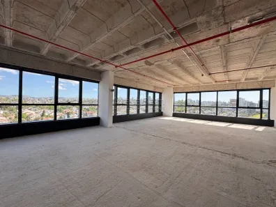 Sala Comercial para alugar, 143m² no Chácara das Pedras, Porto Alegre