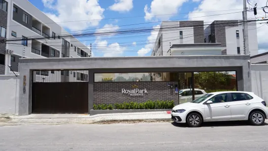 Apartamento com 3 Quartos para alugar, 65m² no Pau-Serrado, Maracanaú