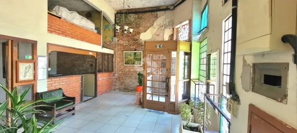 Prédio Comercial com 50 Quartos à venda, 844m² no Floresta, Porto Alegre