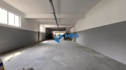 Galpão/Depósito/Armazém à venda, 1800m² no Cambuci, São Paulo