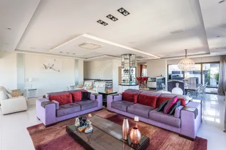 Cobertura com 4 Quartos à venda, 500m² no Mont Serrat, Porto Alegre