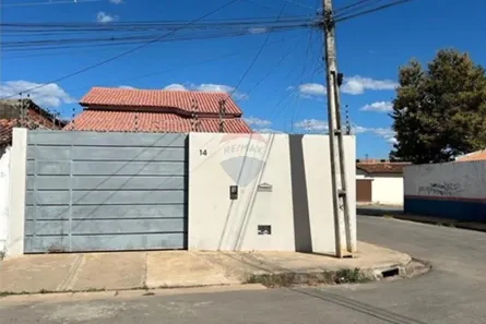 Casa com 2 Quartos à venda, 256m² no Barreirinhas, Barreiras