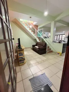 Sobrado com 3 Quartos à venda, 230m² no Jardim Universo, Mogi das Cruzes