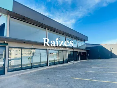 Ponto Comercial para alugar, 151m² no Santa Mônica, Uberlândia