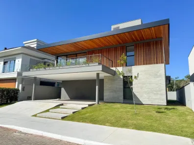 Casa de Condomínio com 4 Quartos à venda, 375m² no Ratones, Florianópolis