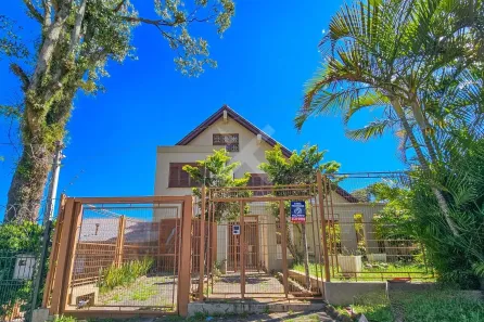 Casa com 5 Quartos à venda, 280m² no Cristal, Porto Alegre
