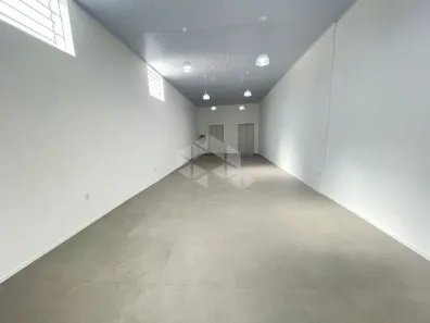Ponto Comercial para alugar, 140m² no Centro, Santa Maria