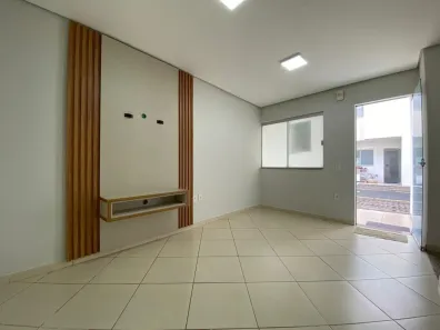 Casa de Condomínio com 2 Quartos à venda, 73m² no Saraiva, Uberlândia
