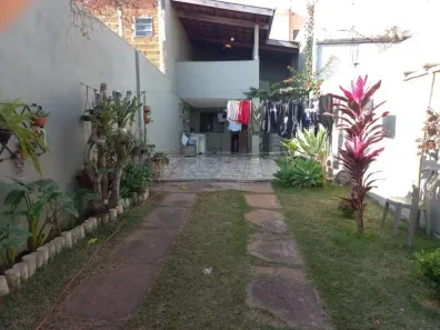 Casa com 2 Quartos à venda, 225m² no Parque Sisi, São Carlos