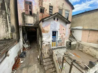 Casa com 2 Quartos à venda, 227m² no Grajaú, Rio de Janeiro