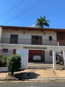 Sobrado com 3 Quartos à venda, 308m² no Vila Nova Valinhos, Valinhos