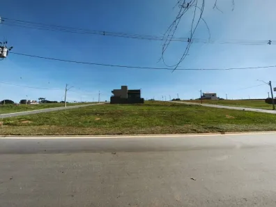 Lote/Terreno à venda, 258m² no Polo Empresarial Goiás, Aparecida de Goiânia