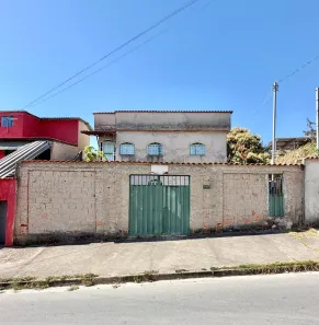 Casa com 2 Quartos para alugar, 85m² no Icaivera, Betim