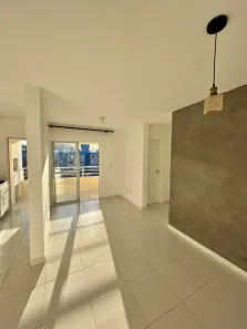 Apartamento com 2 Quartos à venda, 54m² no Espinheiros, Itajaí