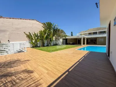 Casa com 6 Quartos à venda, 600m² no Camboinhas, Niterói