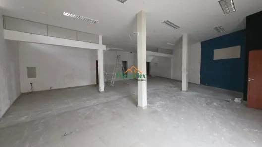 Ponto Comercial com 1 Quarto para alugar, 130m² no Jardim Limoeiro, Serra