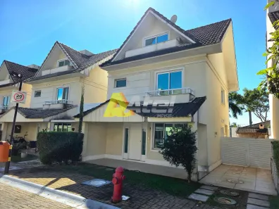 Casa com 3 Quartos para venda ou aluguel, 153m² no Recreio dos Bandeirantes, Rio de Janeiro