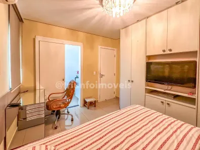 Casa de Condomínio com 4 Quartos à venda, 300m² no Gurupi, Teresina