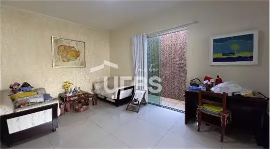 Casa com 2 Quartos à venda, 170m² no Santa Rosa, Uberlândia