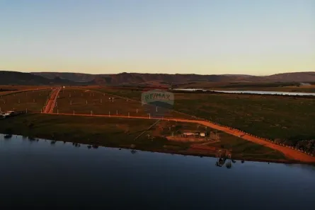 Lote/Terreno à venda, 2000m² no , Delfinópolis