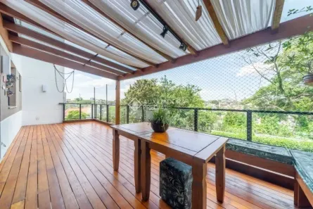 Apartamento com 3 Quartos para alugar, 265m² no Vila Jardim, Porto Alegre
