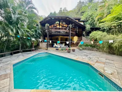 Casa com 4 Quartos à venda, 251m² no Itaipu, Niterói