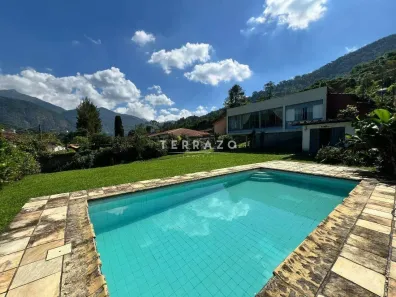 Casa com 3 Quartos à venda, 161m² no Carlos Guinle, Teresópolis