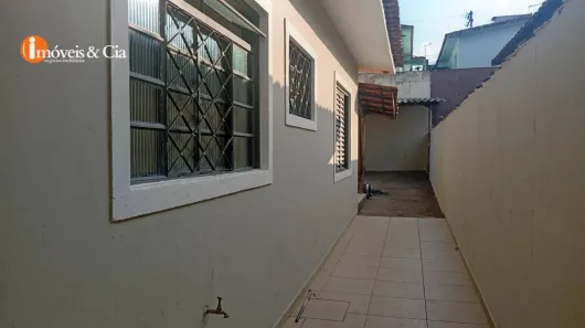 Casa com 2 Quartos para alugar, 80m² no Jardim Imperial, Atibaia
