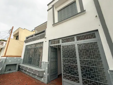 Casa com 4 Quartos à venda, 248m² no Vila Bertioga, São Paulo