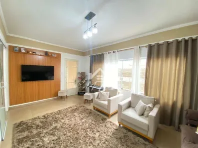 Sobrado com 3 Quartos à venda, 200m² no Parque Residencial Casarão, Sumaré