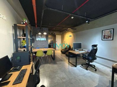 Sala Comercial à venda, 32m² no Parque Residencial Aquarius, São José dos Campos