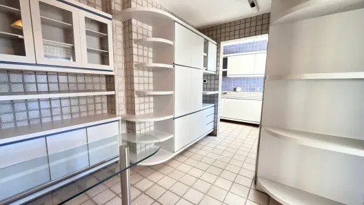 Apartamento com 3 Quartos para alugar, 139m² no Candeias, Jaboatão dos Guararapes