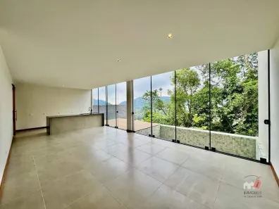 Casa de Condomínio com 3 Quartos à venda, 191m² no Quitandinha, Petrópolis