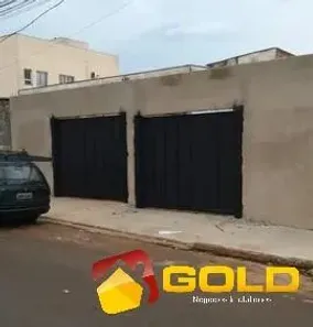 Lote/Terreno à venda, 250m² no São Jorge, Uberlândia