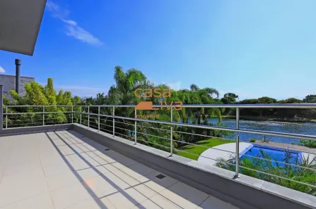 Casa de Condomínio com 3 Quartos à venda, 392m² no Ponta Grossa, Porto Alegre