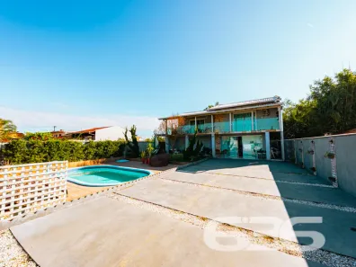 Sobrado com 3 Quartos à venda, 160m² no Pinheiros, Balneário Barra do Sul