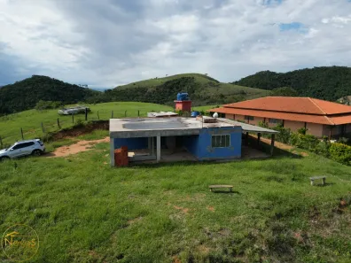 Casa com 2 Quartos à venda, 250m² no Maravilha, Paty do Alferes