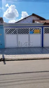 Casa com 2 Quartos à venda, 134m² no Samambaia, Praia Grande