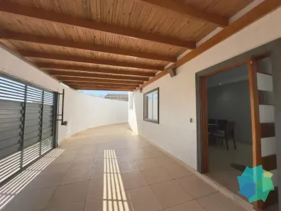 Casa com 3 Quartos à venda, 230m² no Jardim Santa Marta, Salto