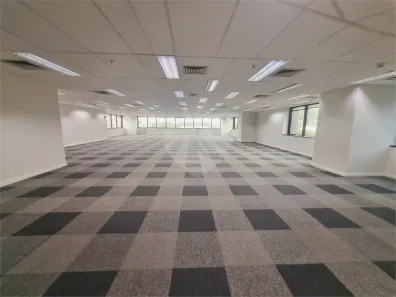 Sala Comercial com 10 Quartos à venda, 1000m² no Pinheiros, São Paulo