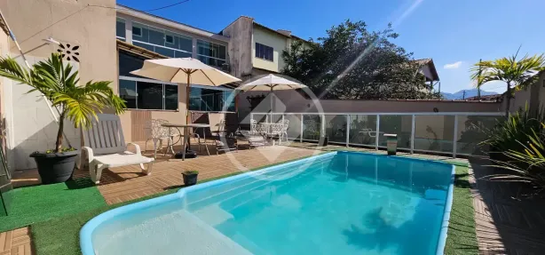 Casa com 3 Quartos à venda, 120m² no Perocão, Guarapari